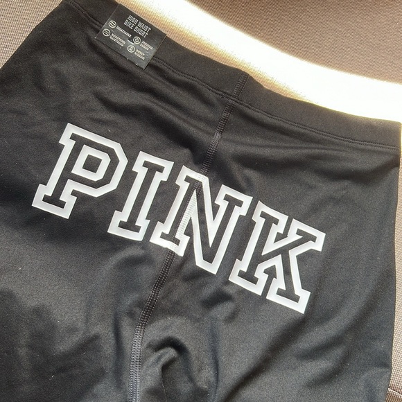 PINK Victoria’s Secret Ultimate High Waist Bike Athletic Short Size S - Picture 5 of 7